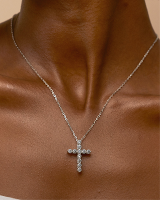 925 Sterling Silver Moissanite Cross Necklace