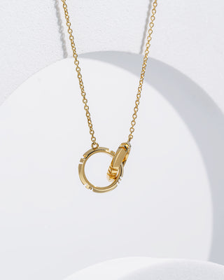 18 Karat Intertwined Round Necklace